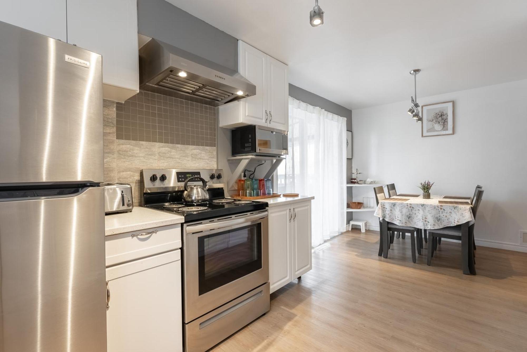 Comfortable Spacious House With Parking 布罗瑟德 外观 照片