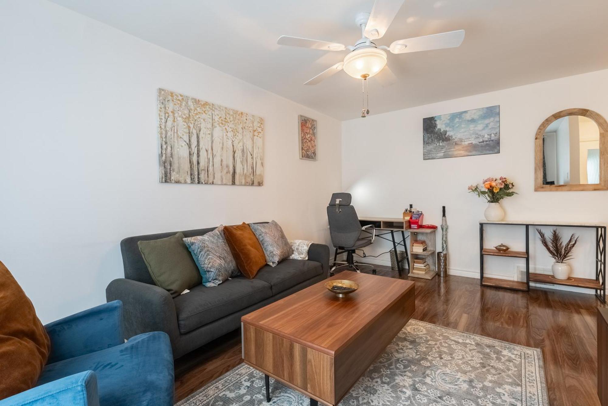 Comfortable Spacious House With Parking 布罗瑟德 外观 照片