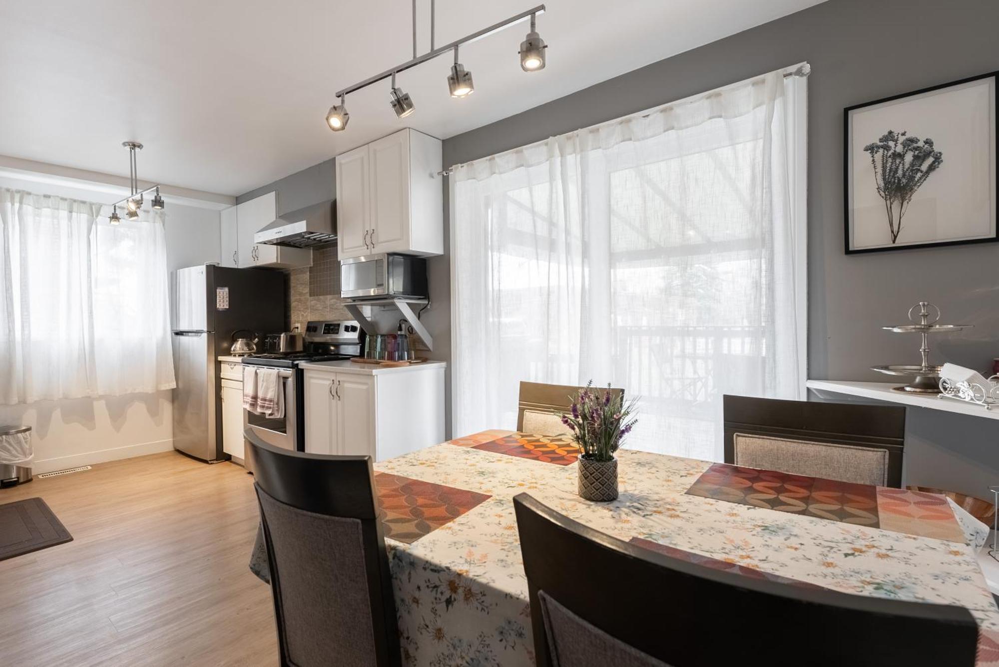 Comfortable Spacious House With Parking 布罗瑟德 外观 照片