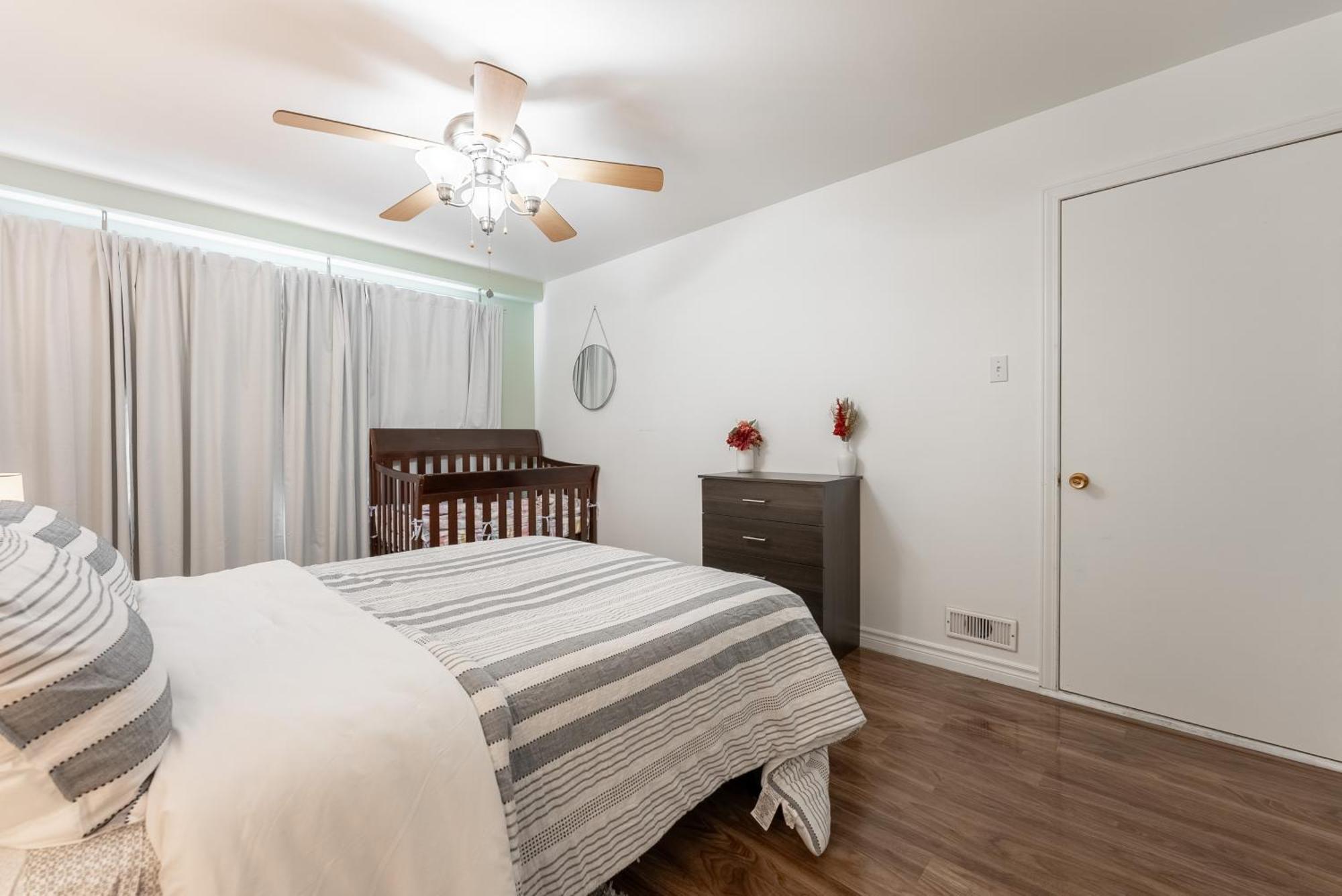 Comfortable Spacious House With Parking 布罗瑟德 外观 照片