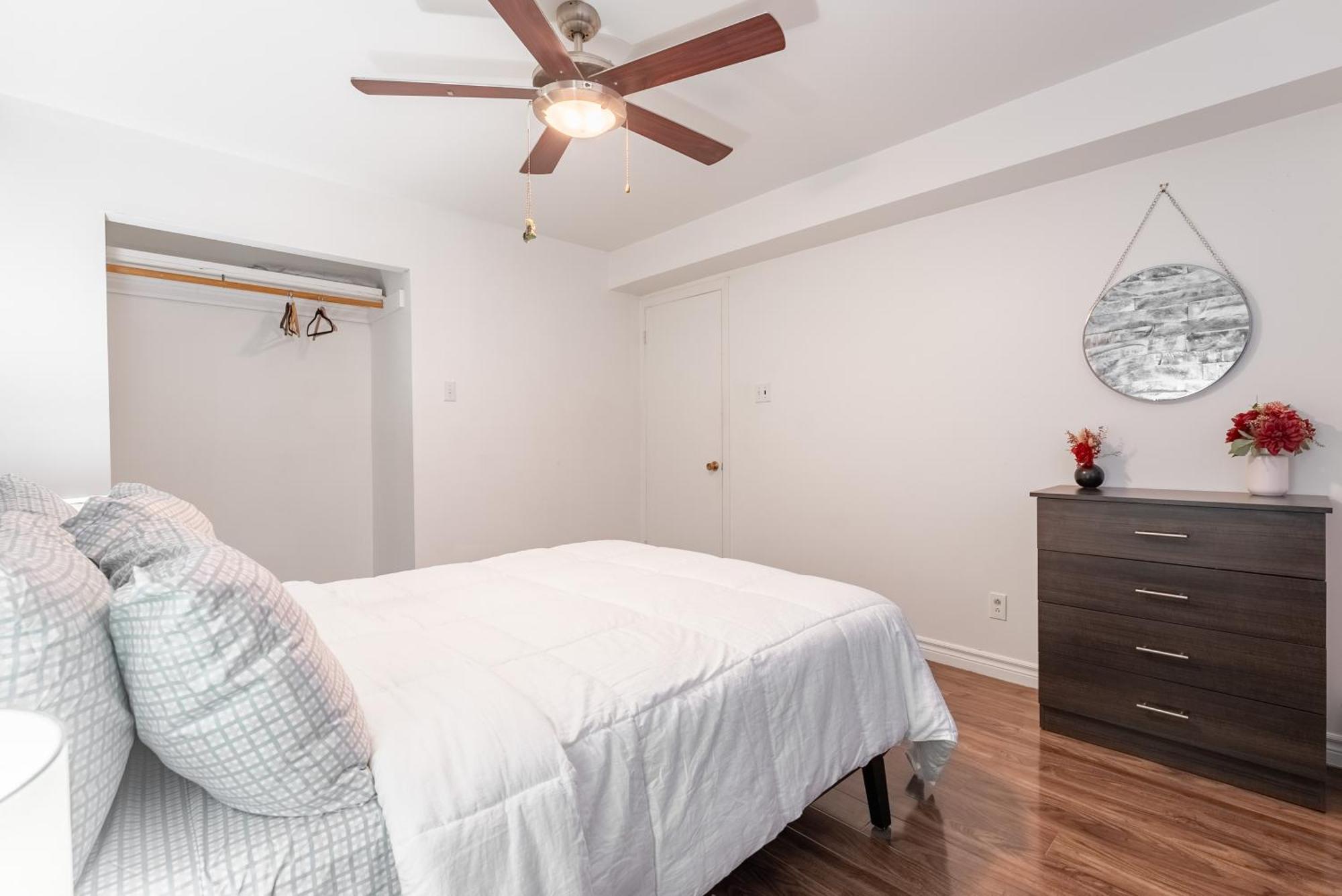 Comfortable Spacious House With Parking 布罗瑟德 外观 照片